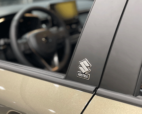 Suzuki Swace Austria Badge